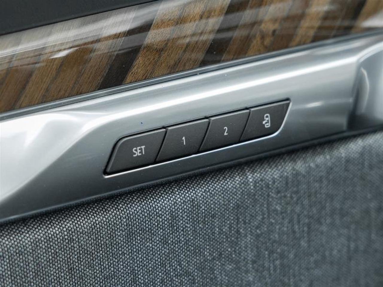 2026 Cadillac Escalade ESV Platinum Sport Photo