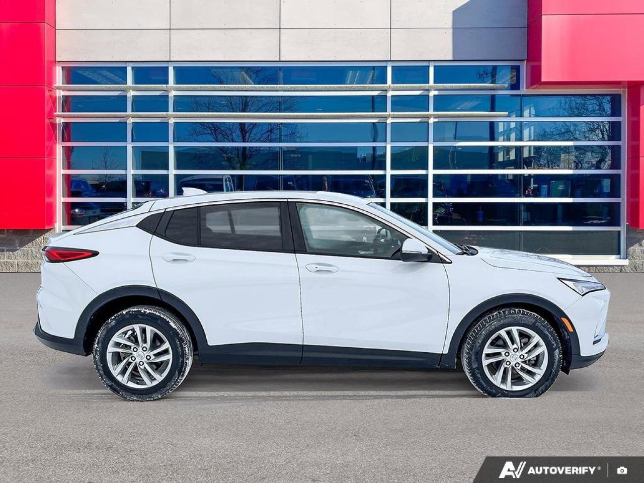 2024 Buick Envista Preferred | Apple Carplay | Safety Tech | Heated Seats | Photo