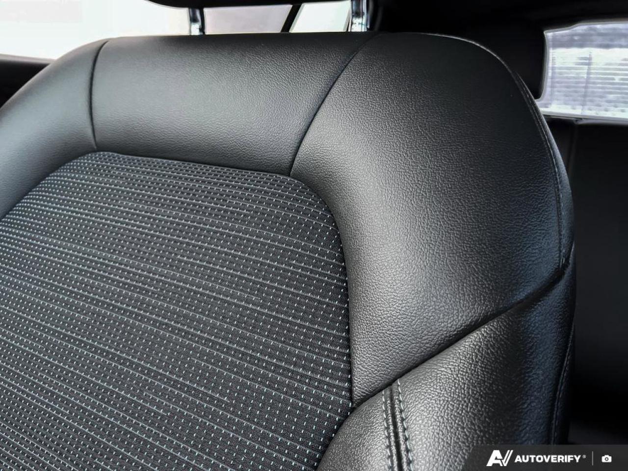 2024 Buick Envista Preferred | Apple Carplay | Safety Tech | Heated Seats | Photo