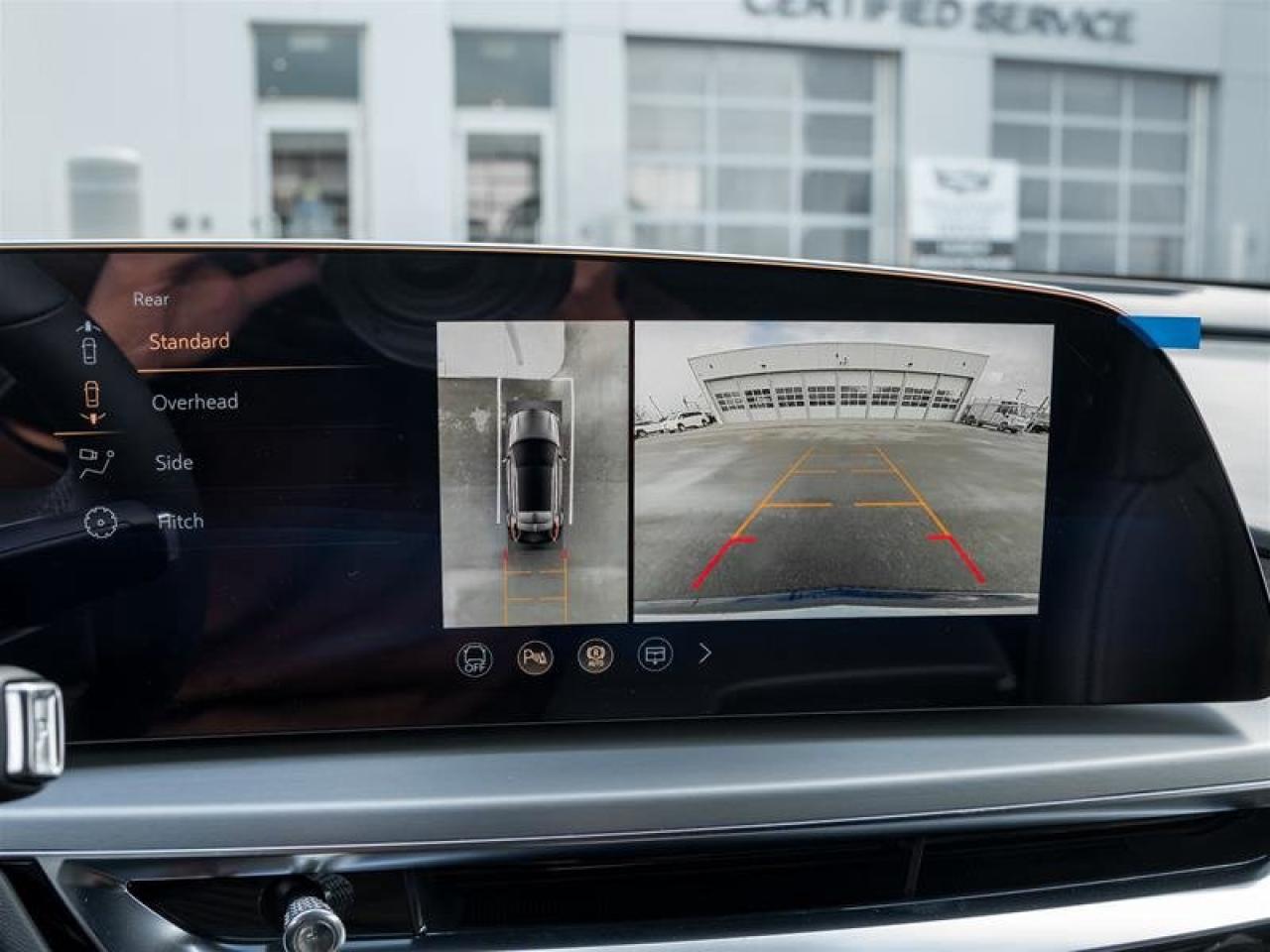 2026 Cadillac LYRIQ Sport Photo