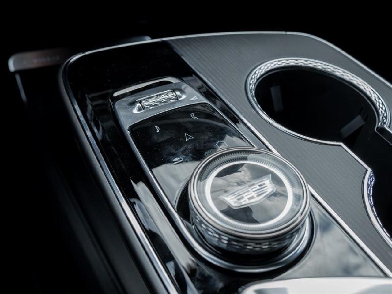 2026 Cadillac LYRIQ Sport Photo