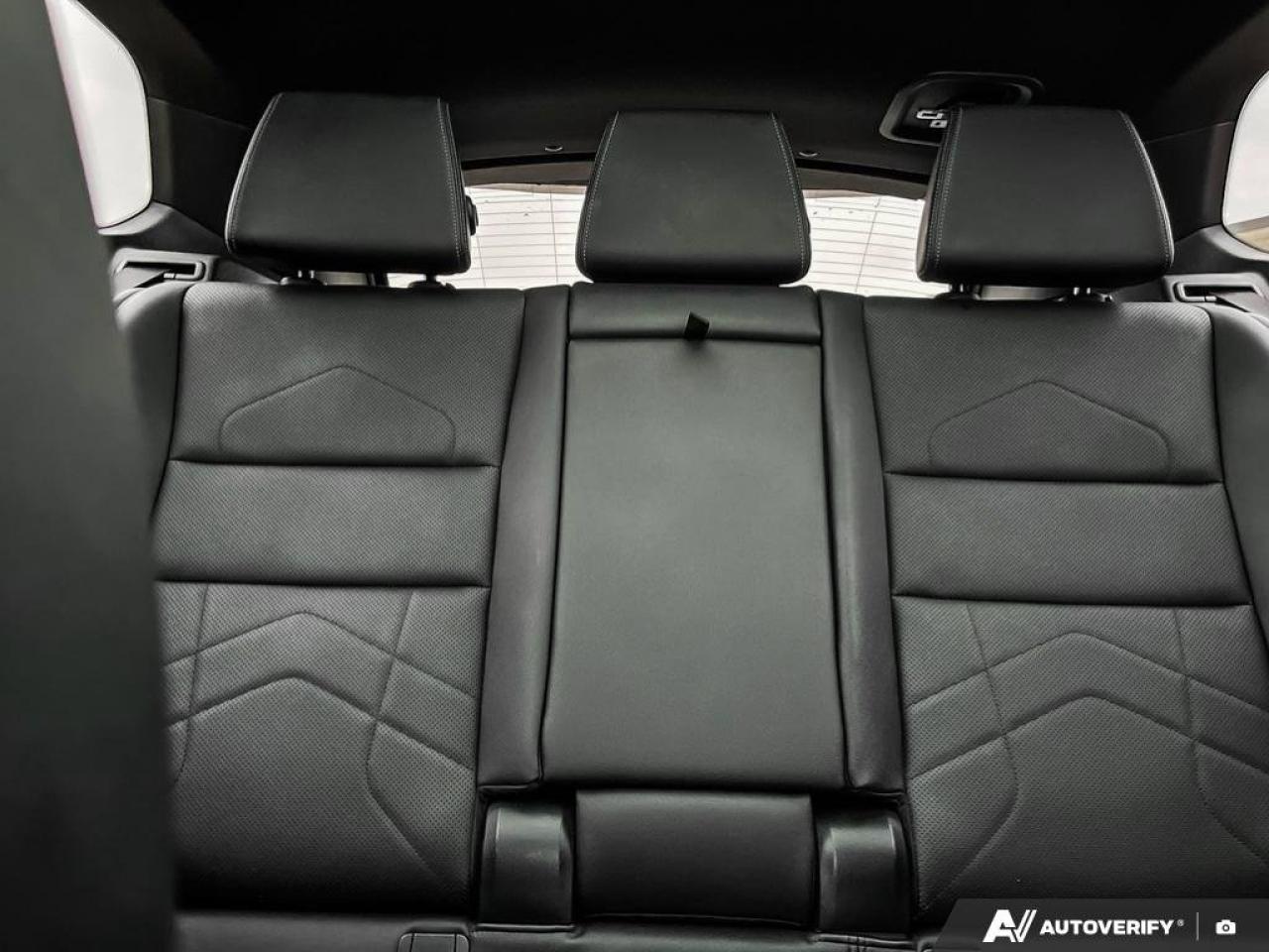 2023 BMW X1 xDrive28i | Leather | Apple Carplay | Heated Seats | Clean Carfax | Photo