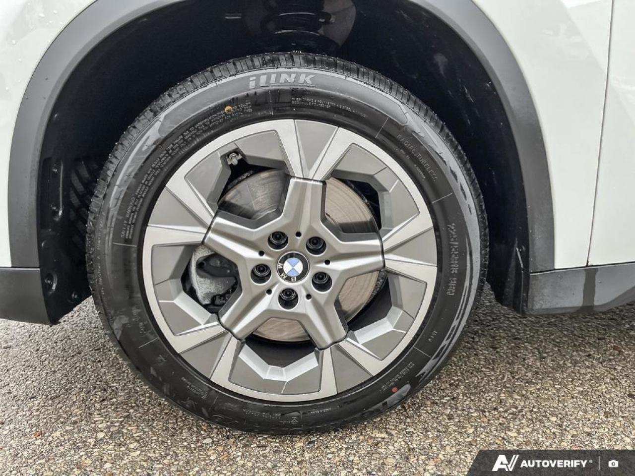 2023 BMW X1 xDrive28i | Leather | Apple Carplay | Heated Seats | Clean Carfax | Photo