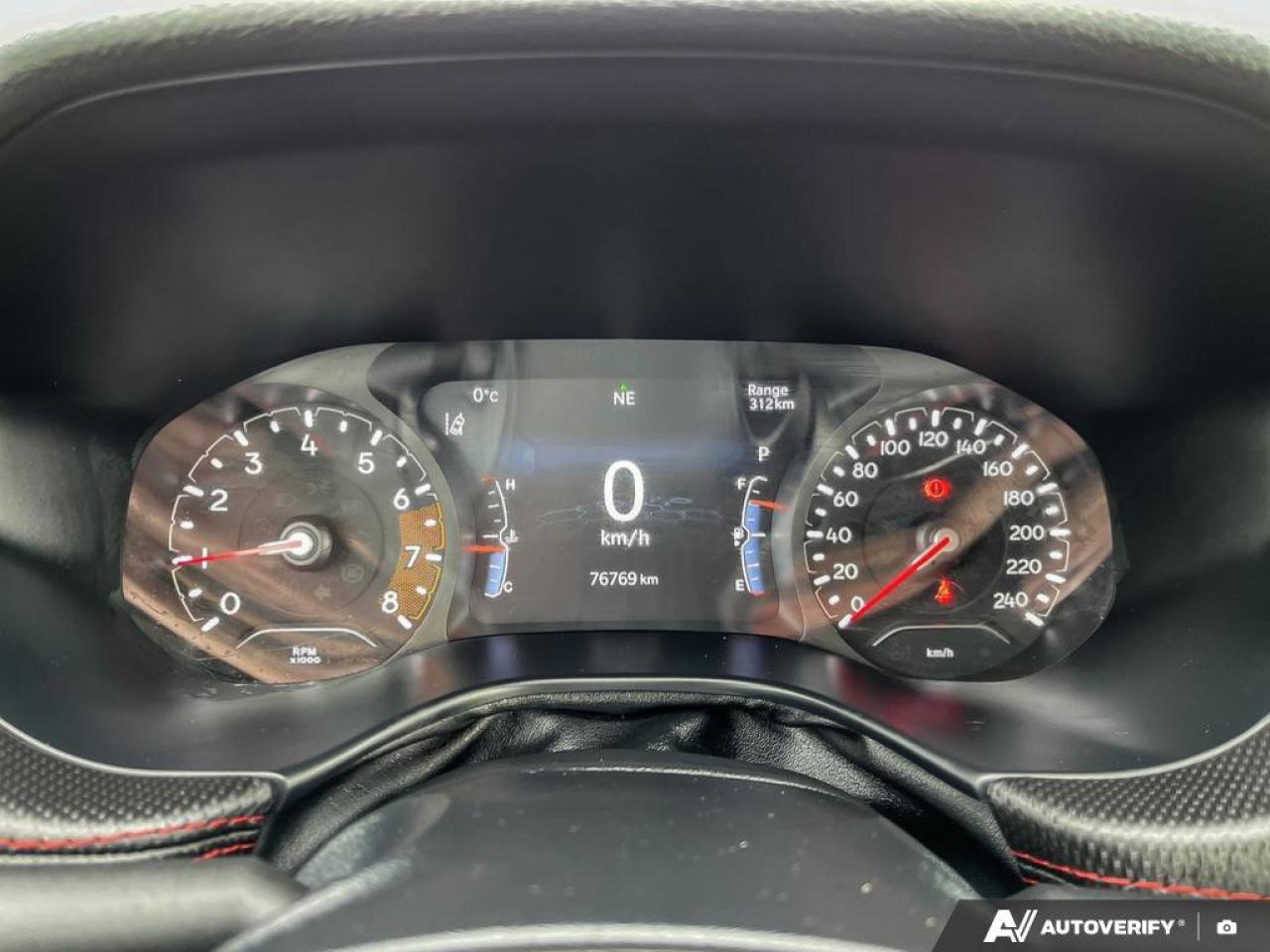 2024 Jeep Compass Trailhawk | Heated Seats/Wheel | Carplay | 4WD | Remote Start | Photo