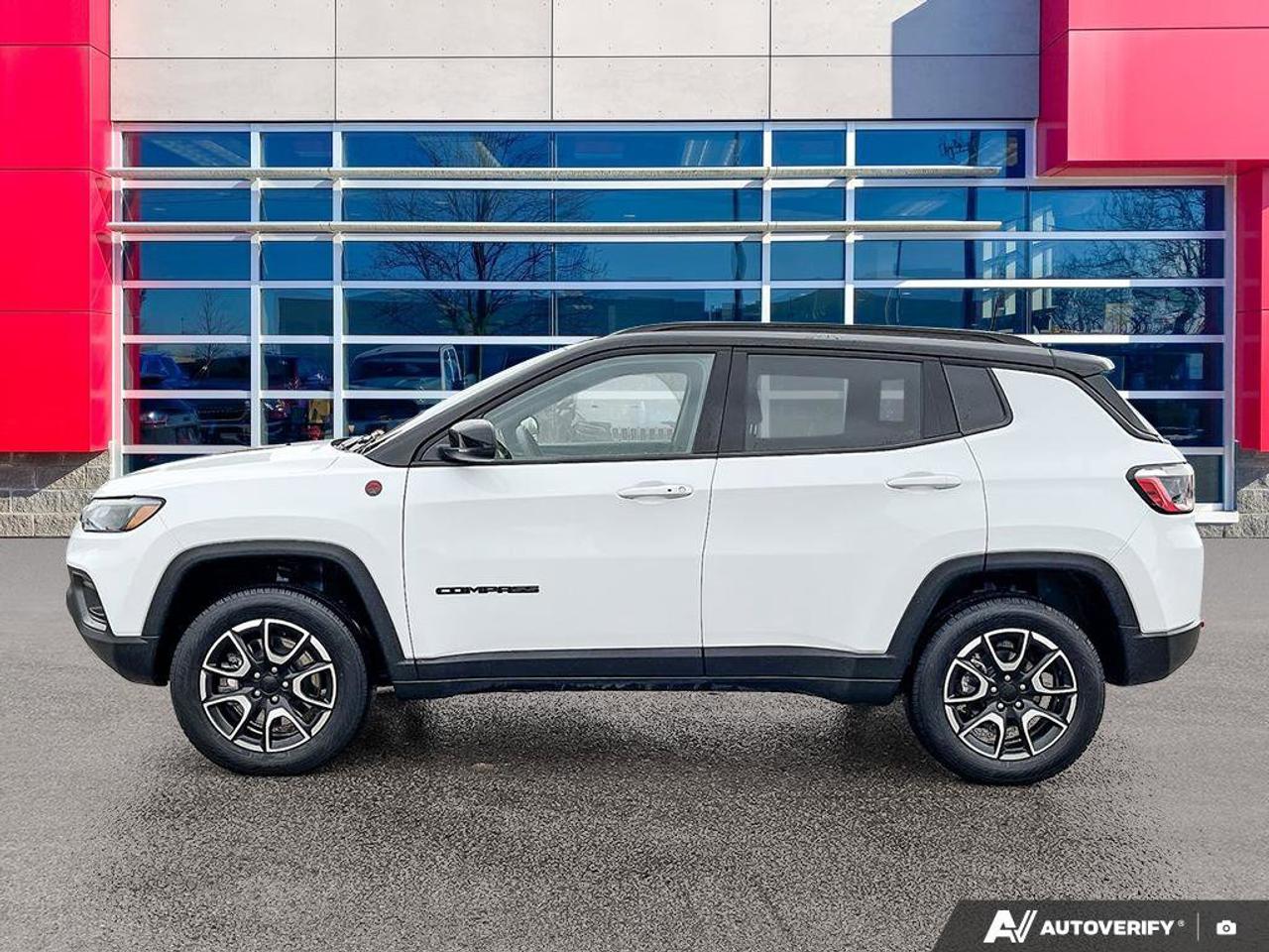 2024 Jeep Compass Trailhawk | Heated Seats | Heated Steering Wheel | Carplay | 4WD | Remote Start | Photo
