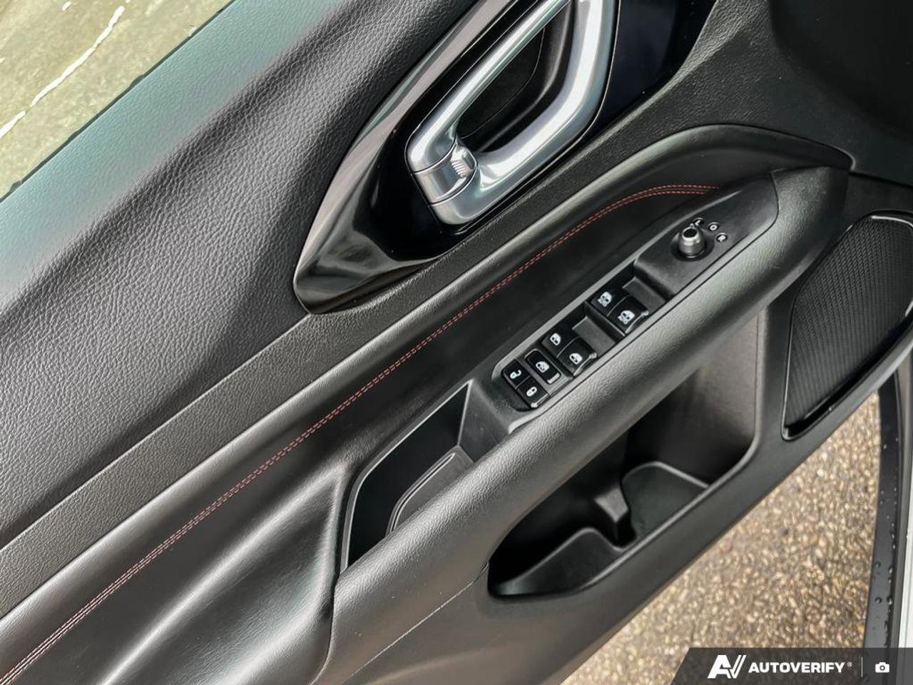 2024 Jeep Compass Trailhawk | Heated Seats | Heated Steering Wheel | Carplay | 4WD | Remote Start | Photo