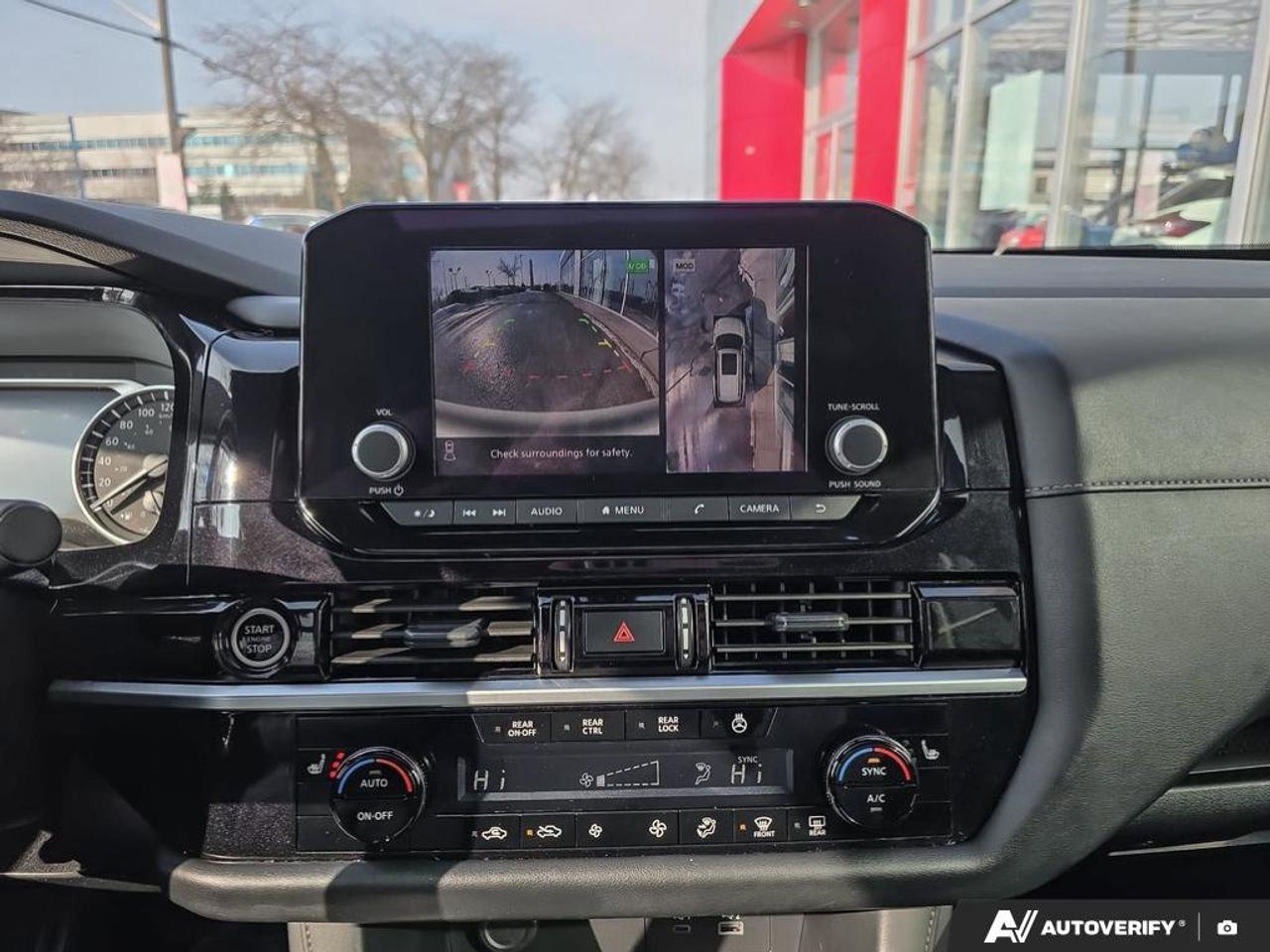 2024 Nissan Pathfinder SV AWD | 8 Seats | 3rd Row | Apple Car Play | Photo