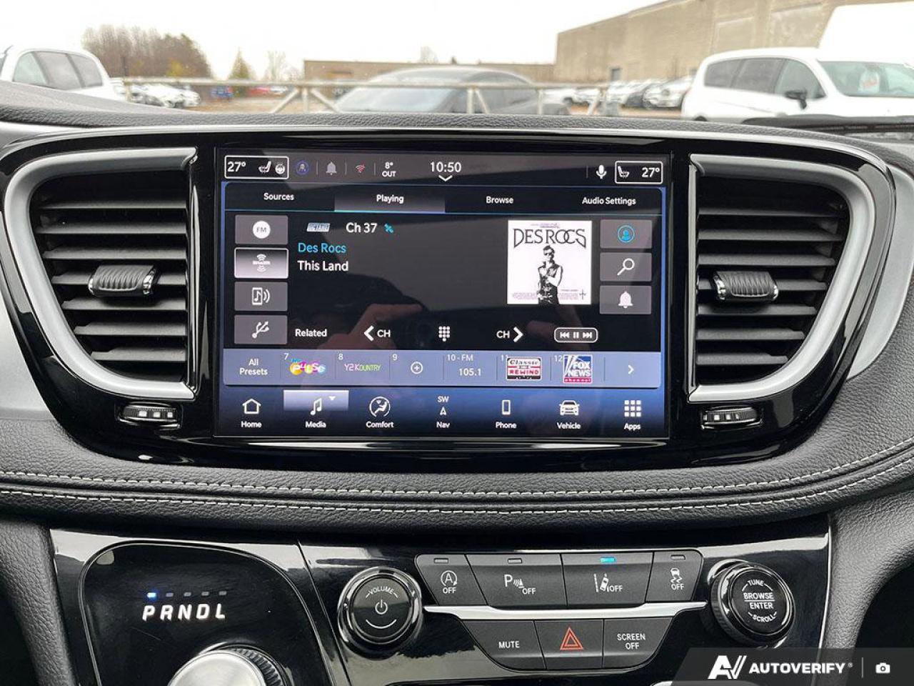 2025 Chrysler Pacifica Limited | Leather | Navigation | Sunroof | Carplay | Photo