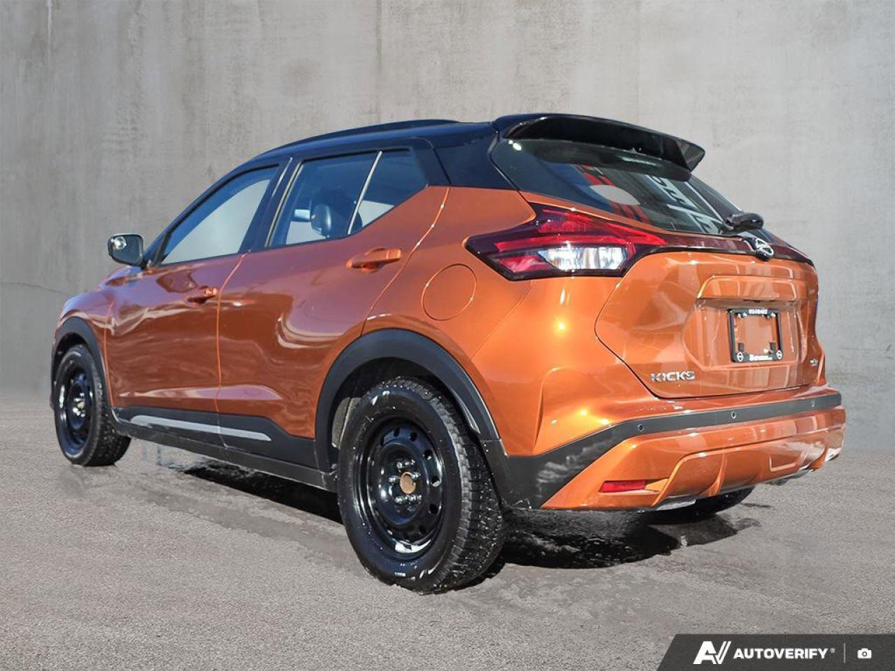 2024 Nissan Kicks SR Photo