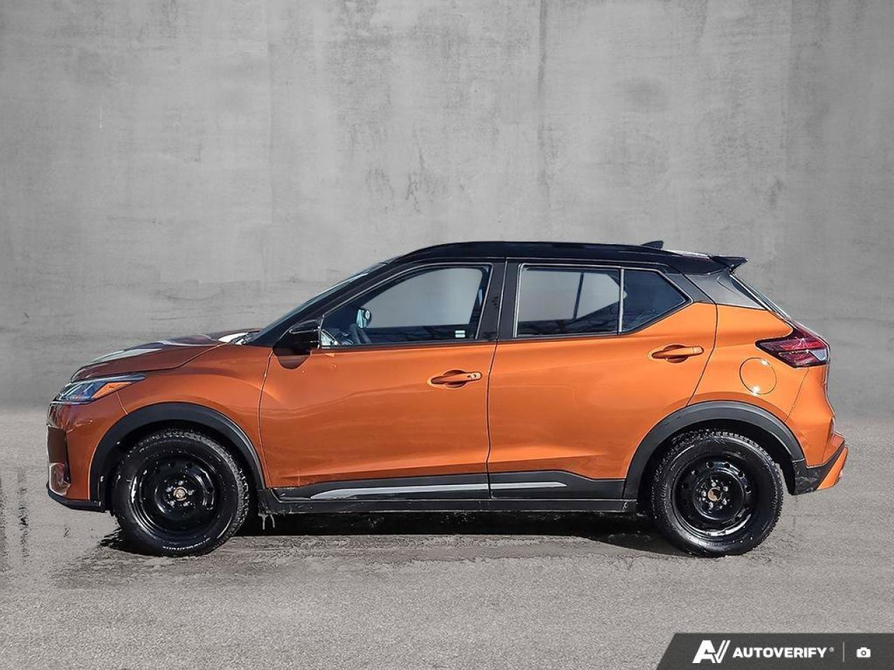 2024 Nissan Kicks SR Photo