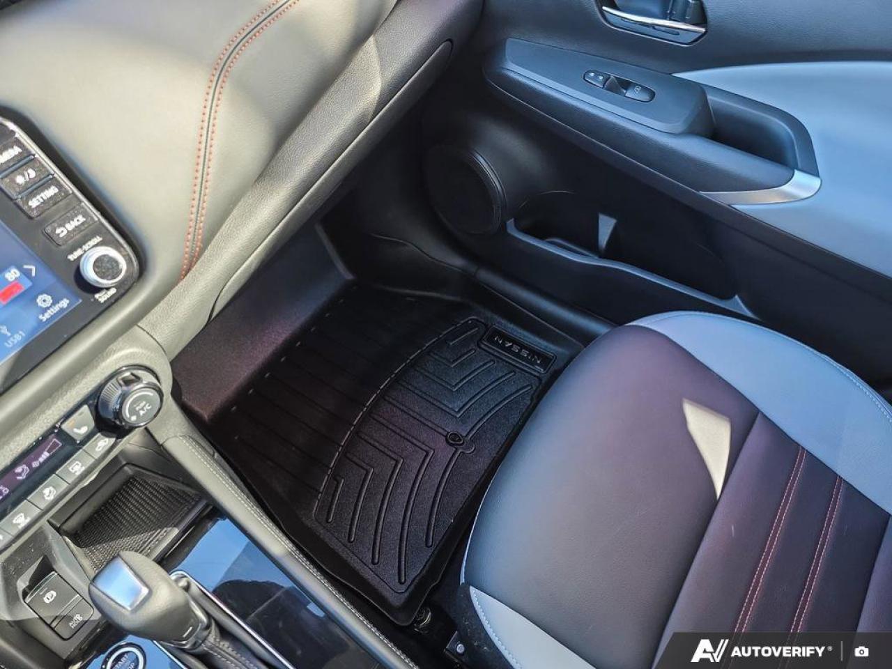 2024 Nissan Kicks SR Photo