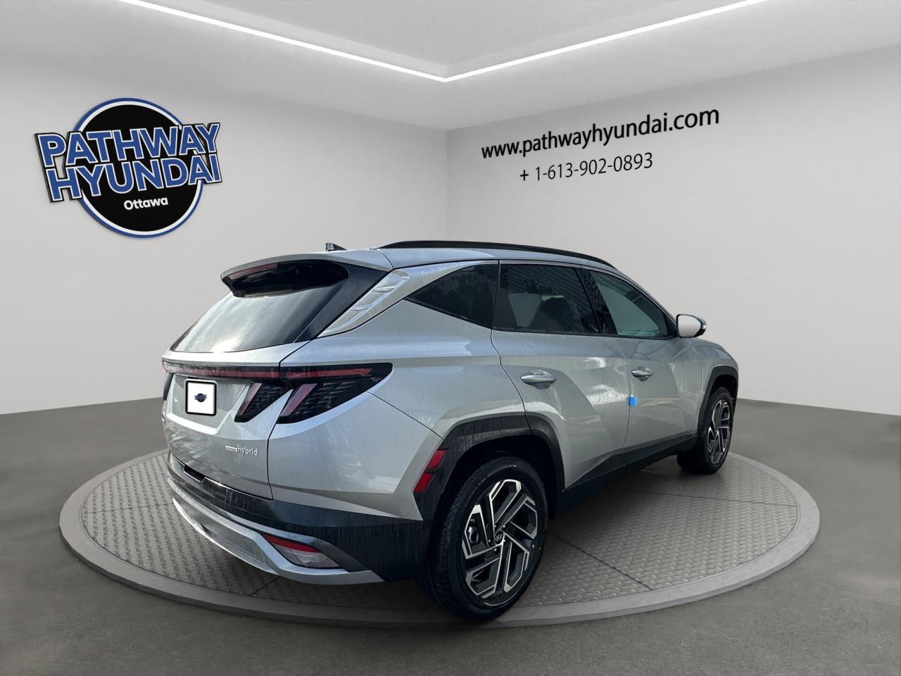 2026 Hyundai Tucson Hybrid N-LINE Photo3