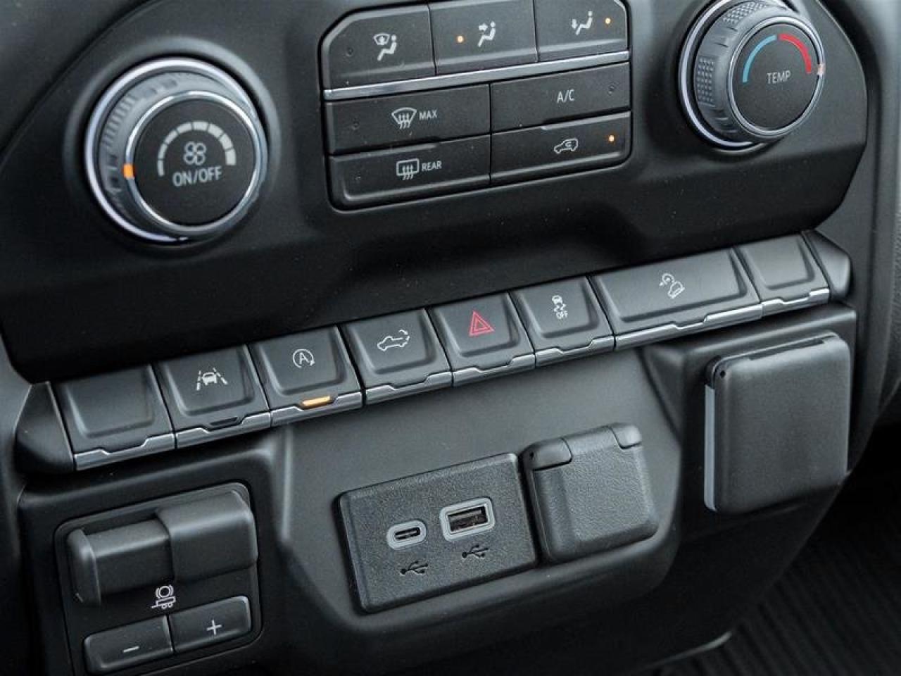 2026 Chevrolet Silverado 1500 Custom Trail Boss Photo