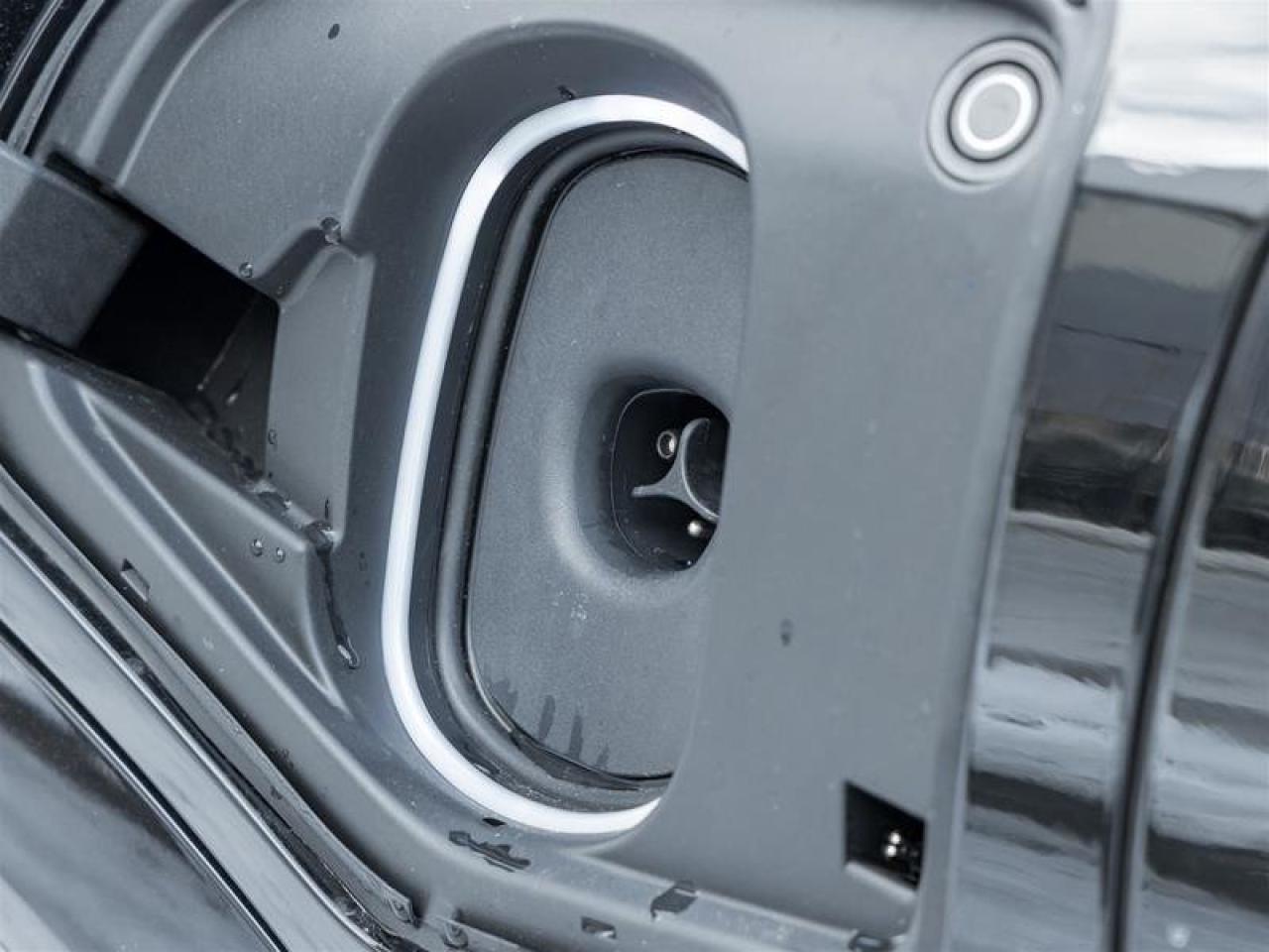 2026 Cadillac OPTIQ Luxury Photo