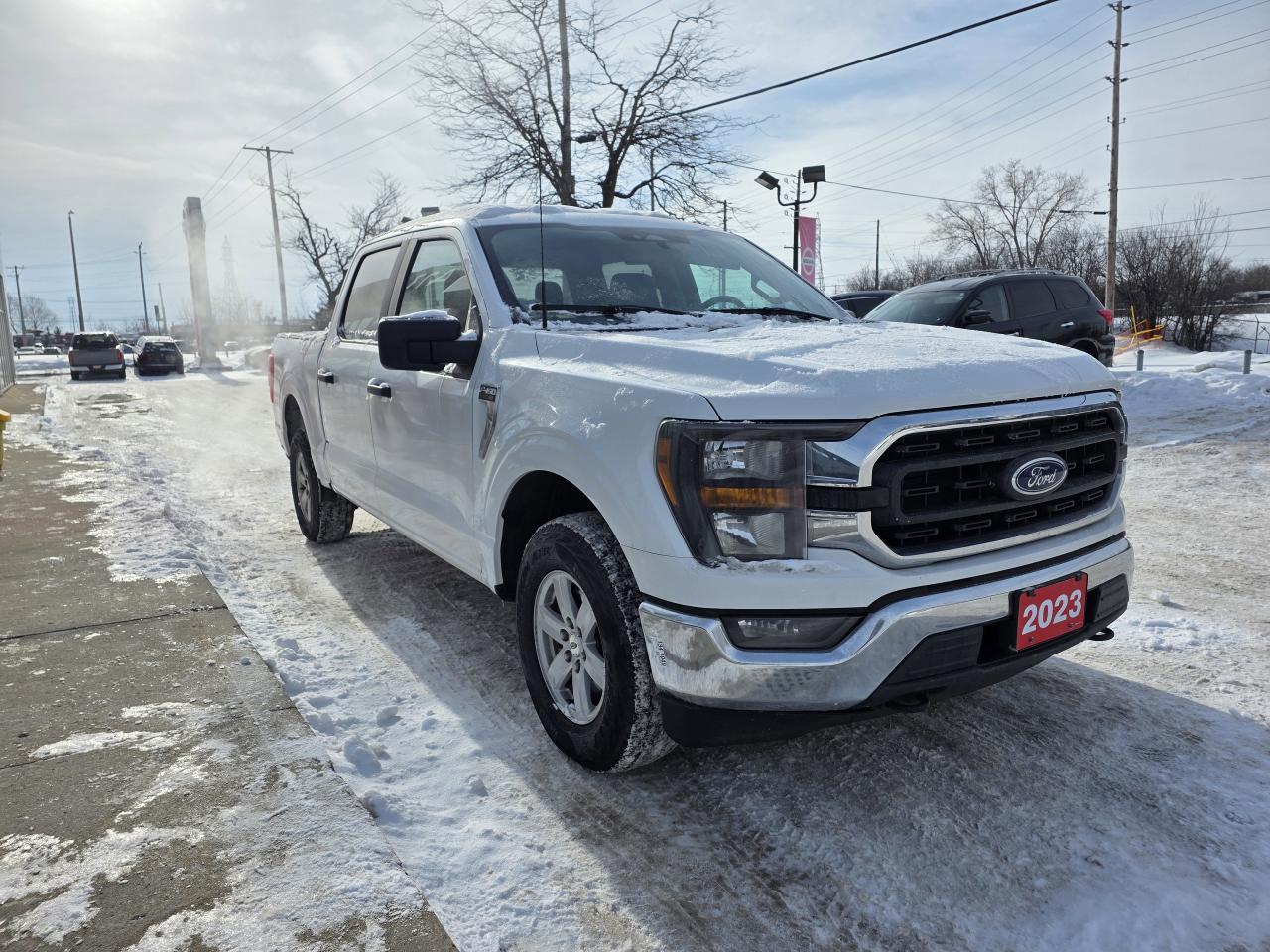 2023 Ford F-150 XLT Photo4