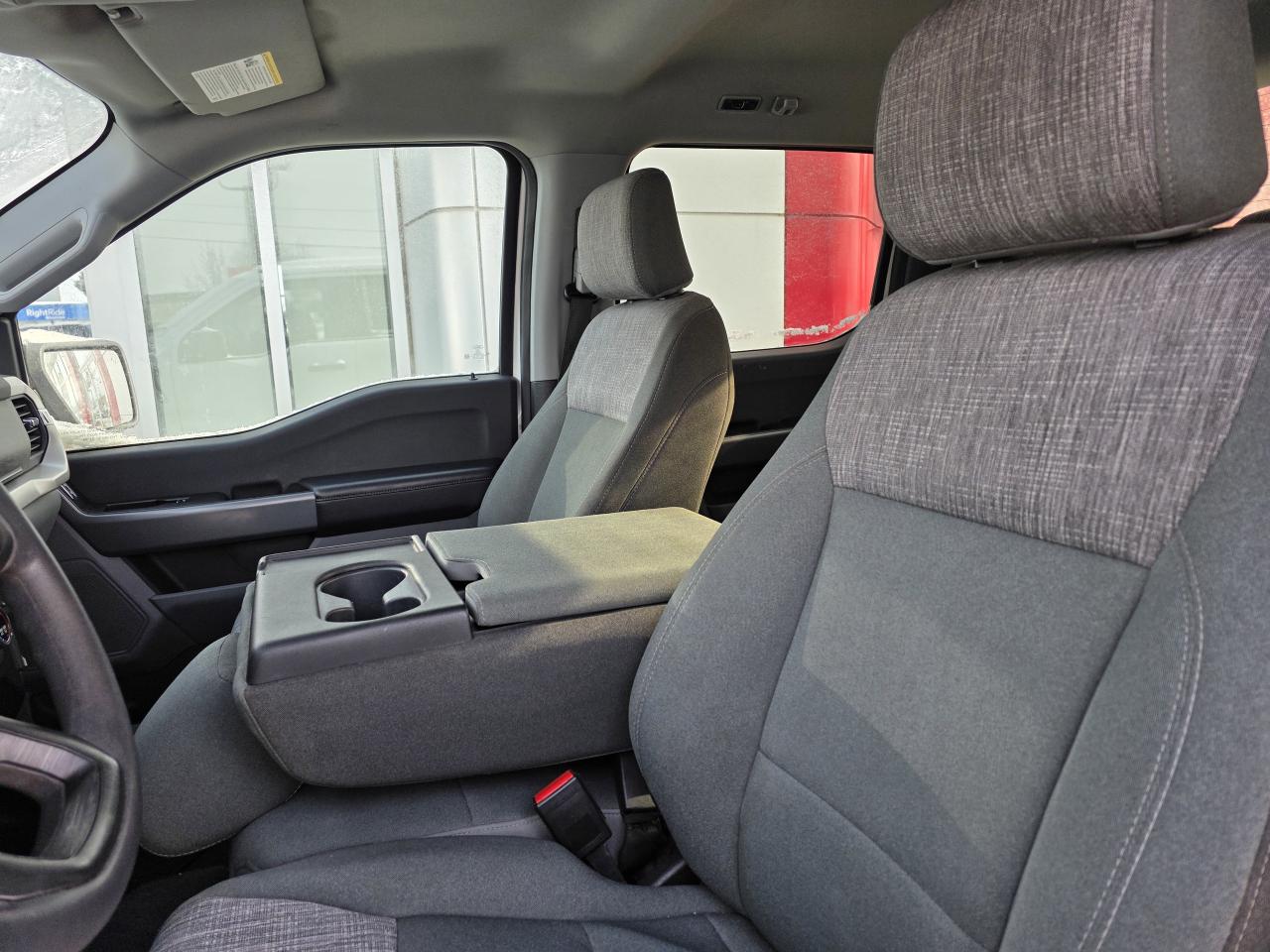 2023 Ford F-150 XLT Photo