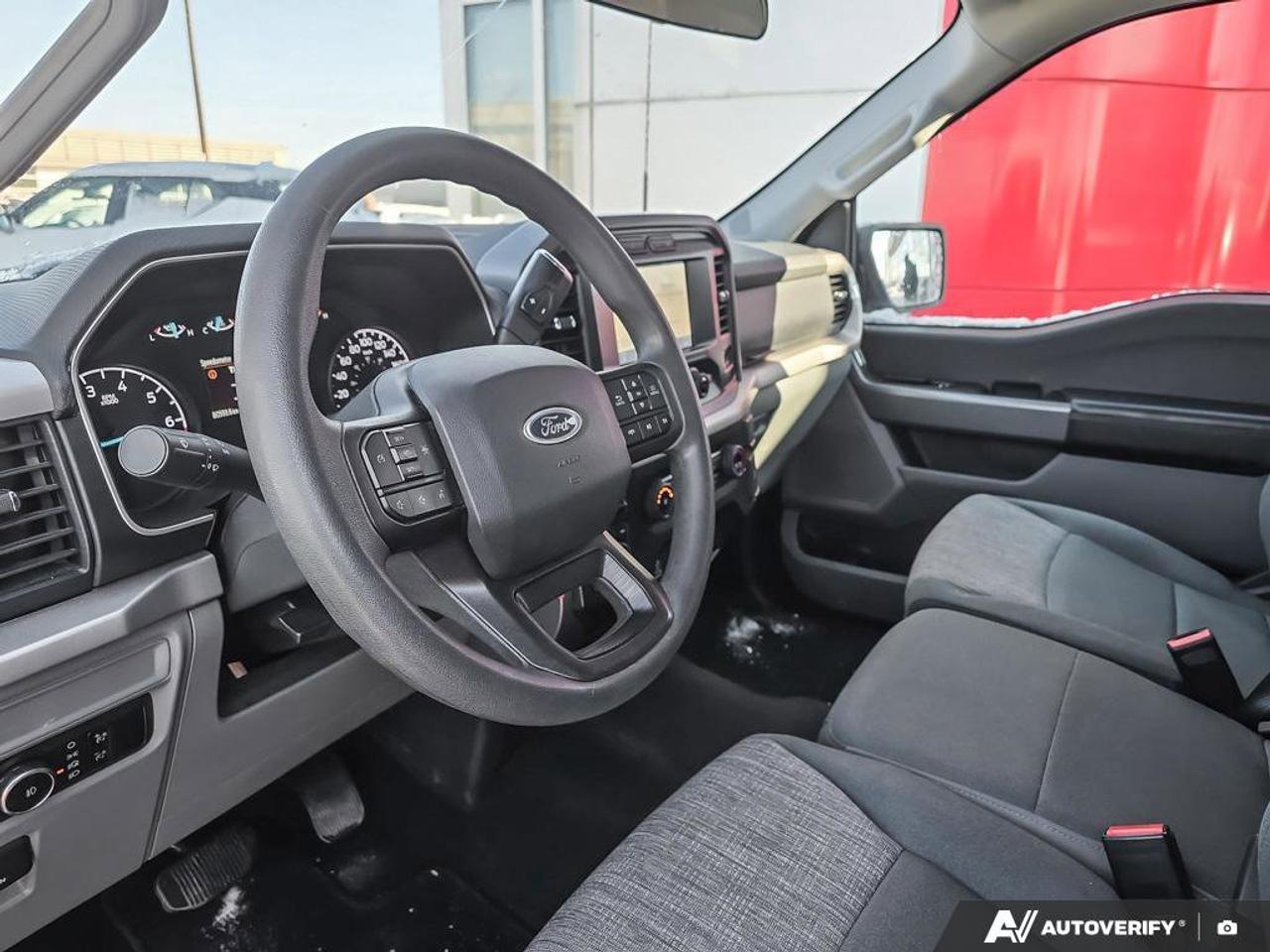 2023 Ford F-150 XLT Photo