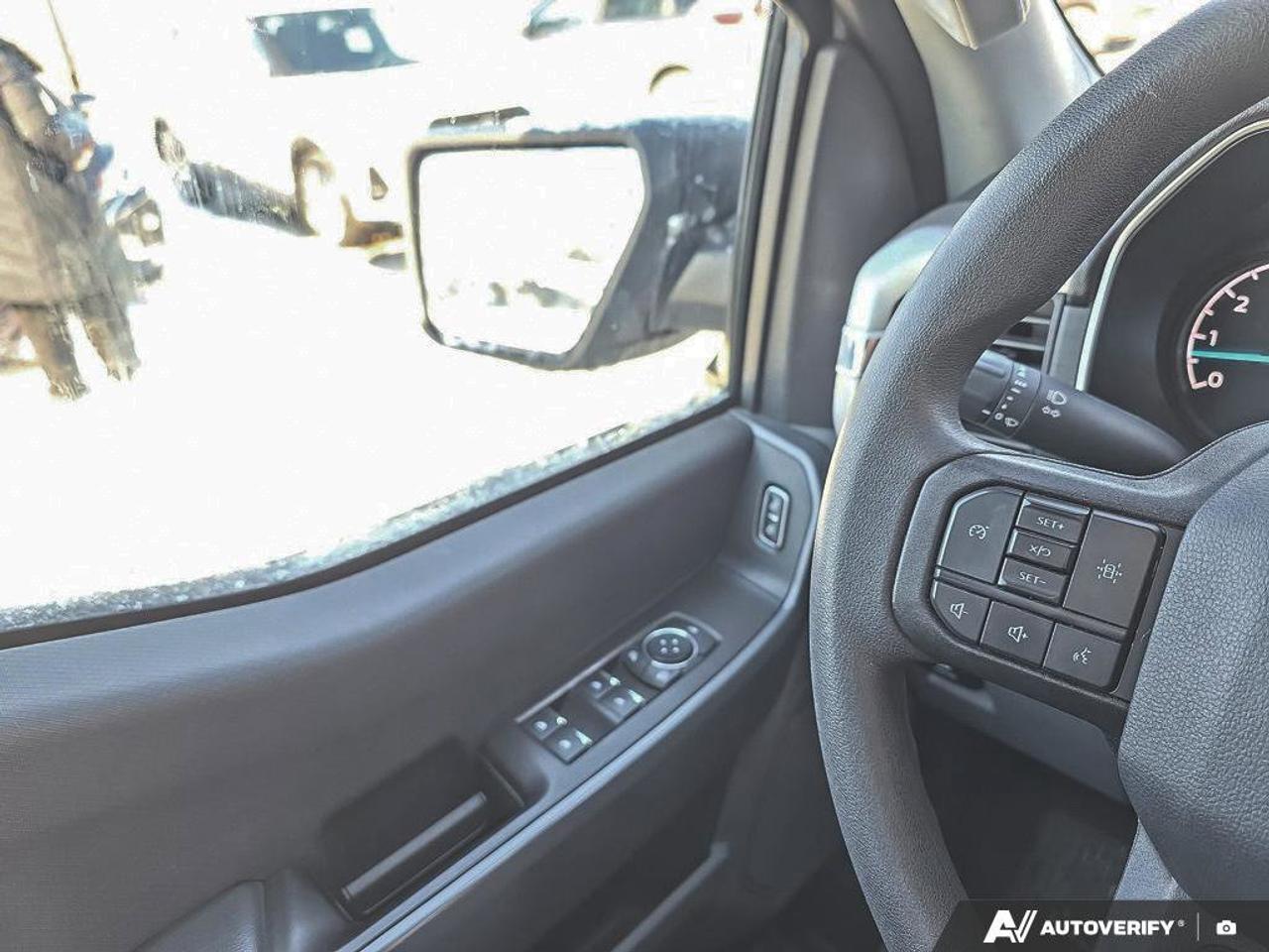 2023 Ford F-150 XLT Photo