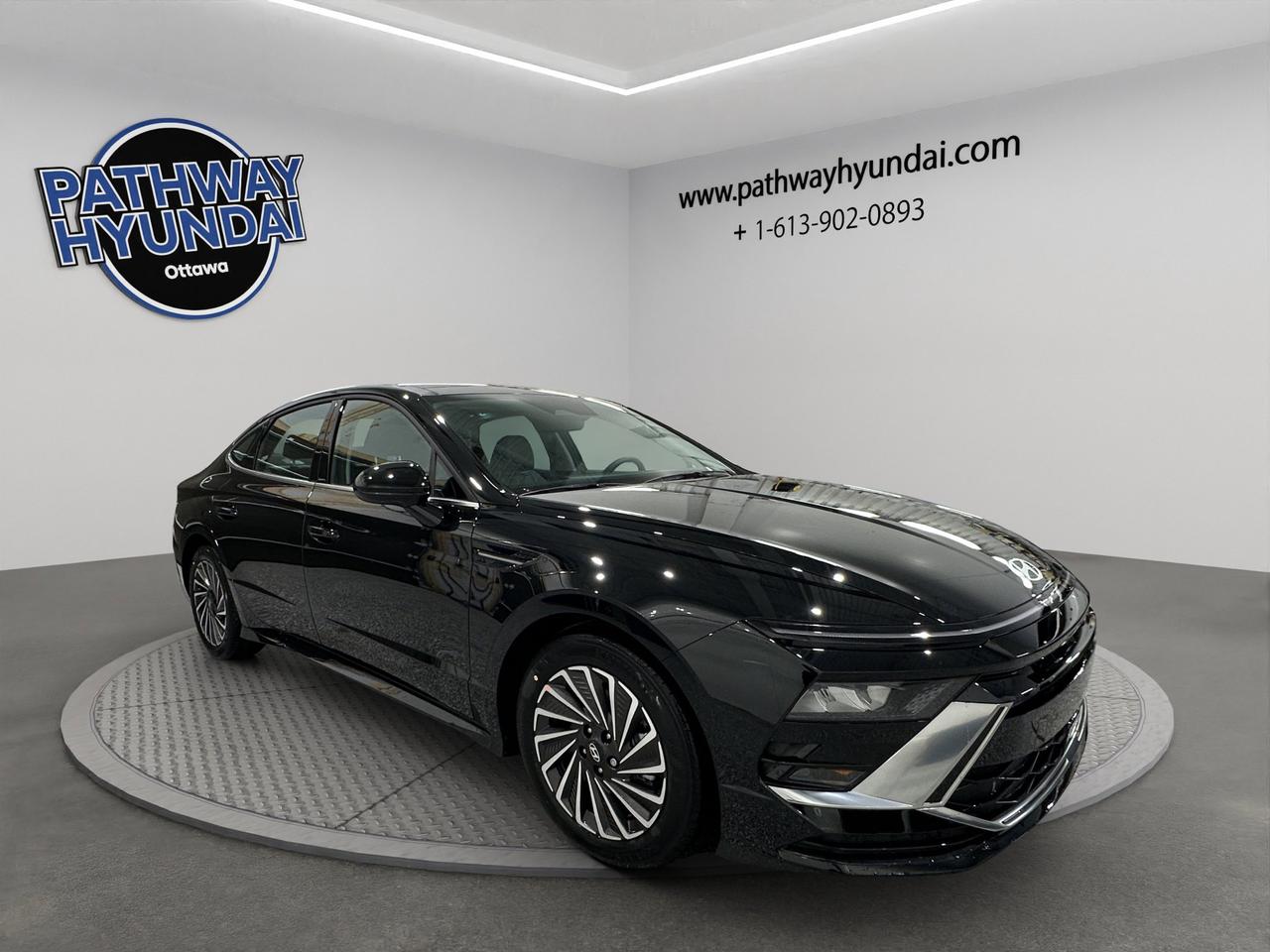 2026 Hyundai Sonata Hybrid Preferred-Trend Photo