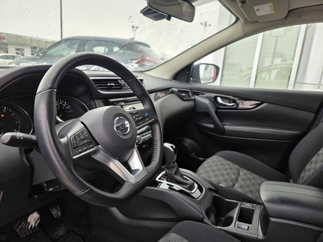 2023 Nissan Qashqai SV AWD | Android Auto | Apple Car Play | Heated Seats | Photo