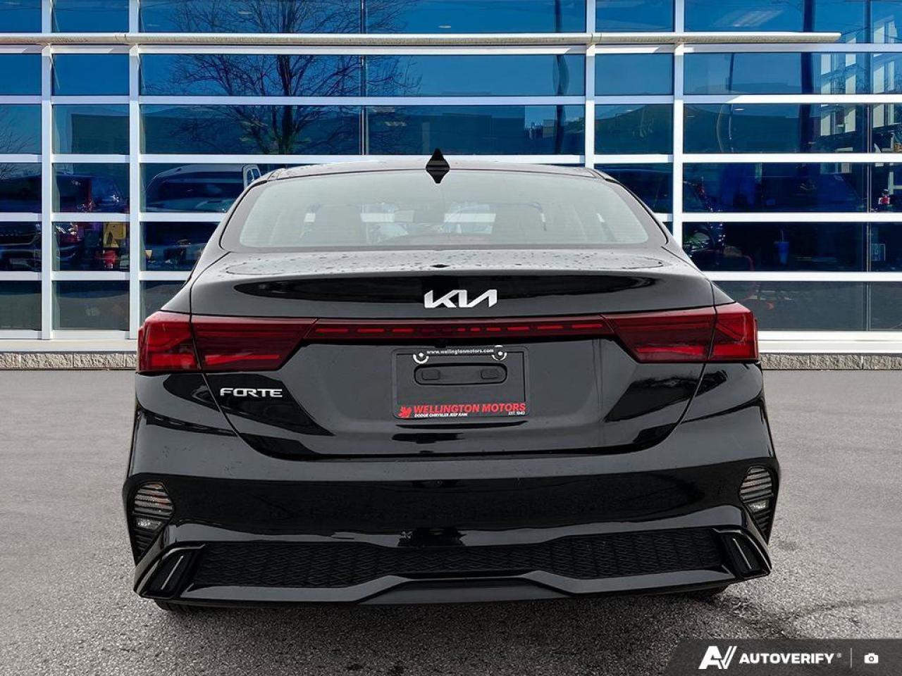 2023 Kia Forte EX | Apple Carplay | Heated Seats | Safety Tech | Photo3