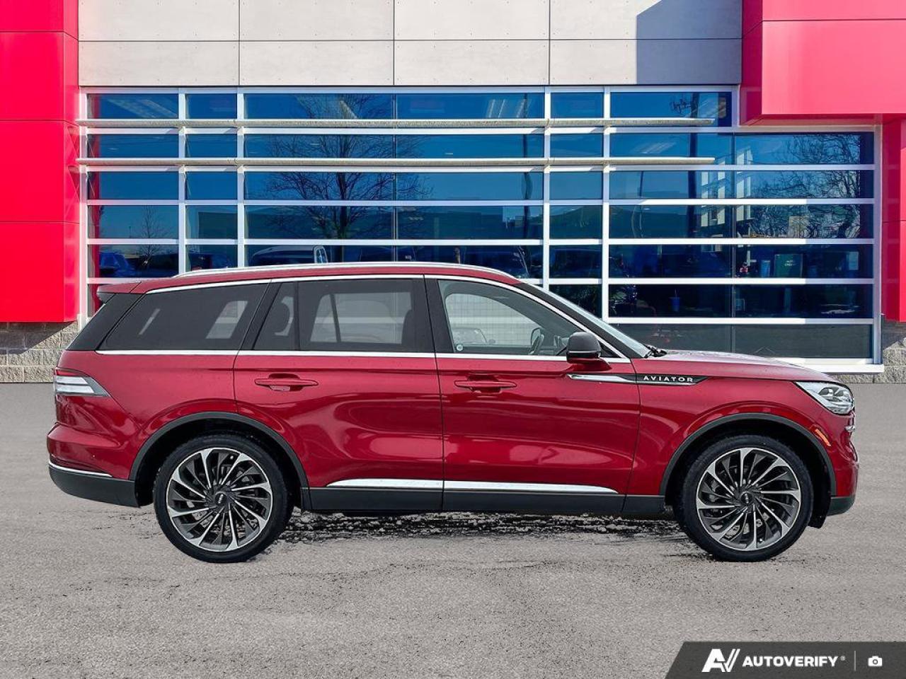 2020 Lincoln Aviator Reserve AWD | 202A | 22 Alloys | Leather | Twin Turbo V6 | Dynamic Handling PKG | New Tires | Photo