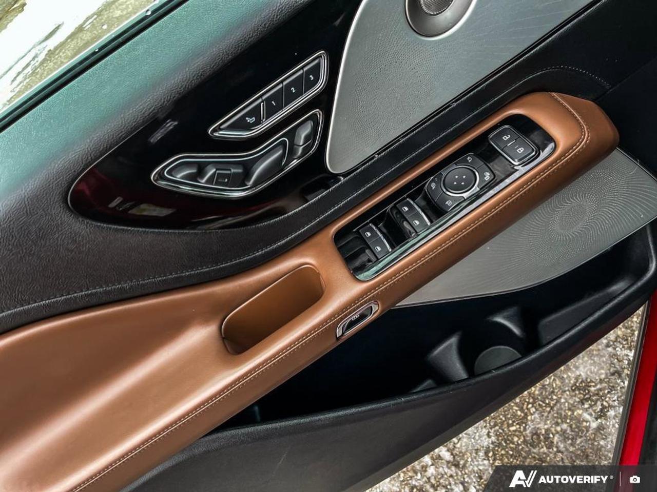 2020 Lincoln Aviator Reserve AWD | 202A | 22 Alloys | Leather | Twin Turbo V6 | Dynamic Handling PKG | New Tires | Photo