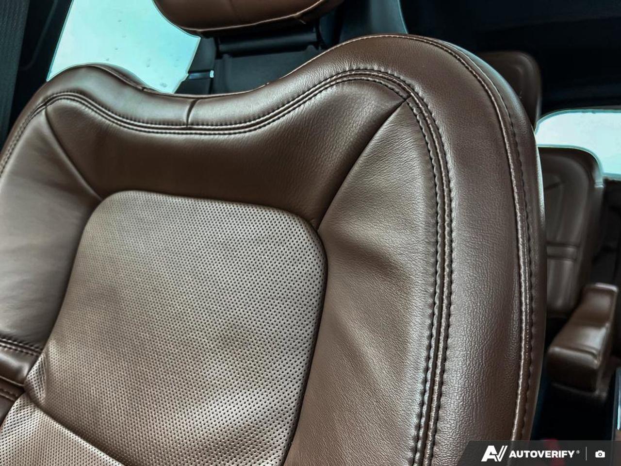 2020 Lincoln Aviator Reserve AWD | 202A | 22 Alloys | Leather | Twin Turbo V6 | Dynamic Handling PKG | New Tires | Photo