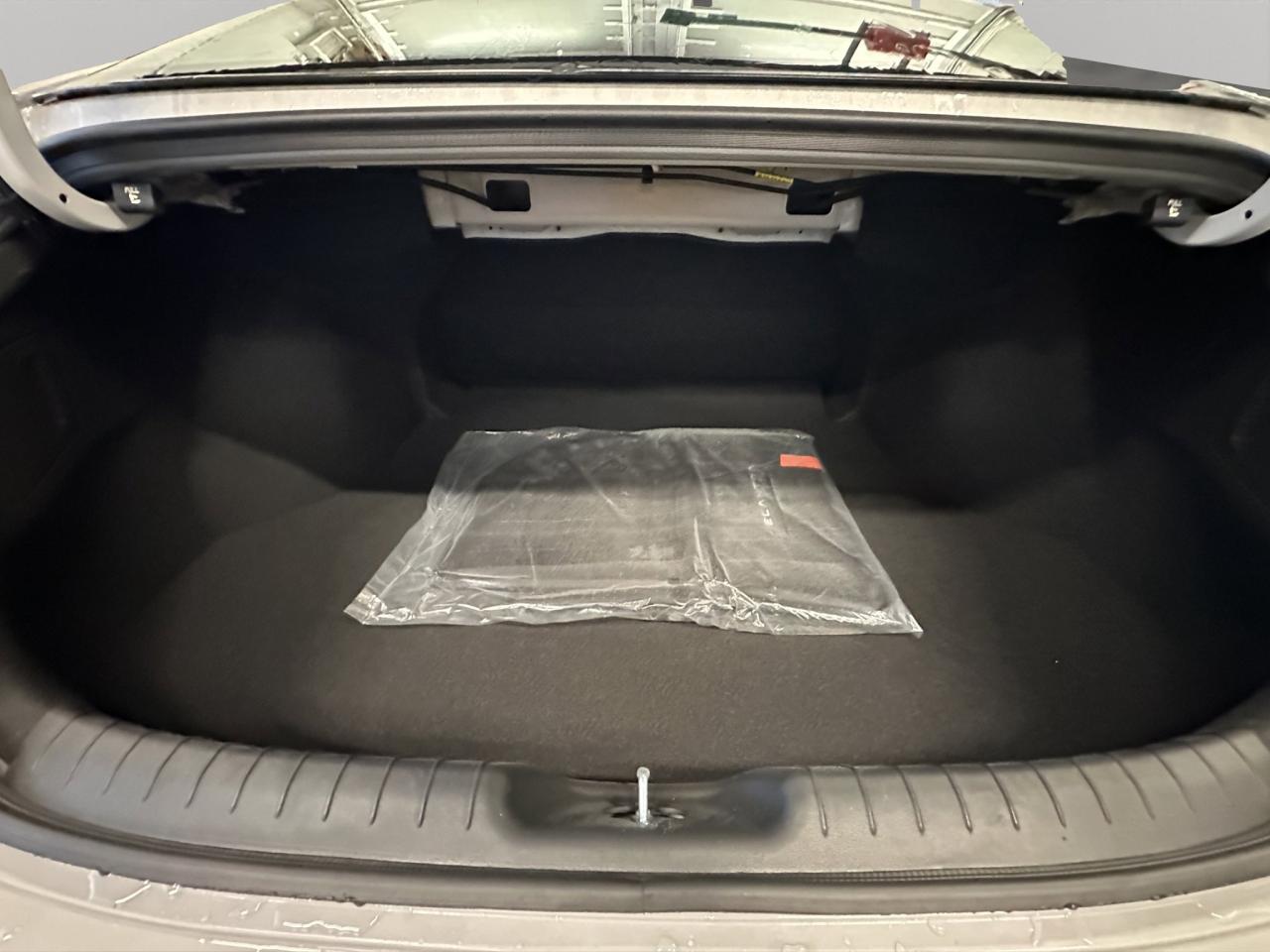 2026 Hyundai Elantra Preferred Photo