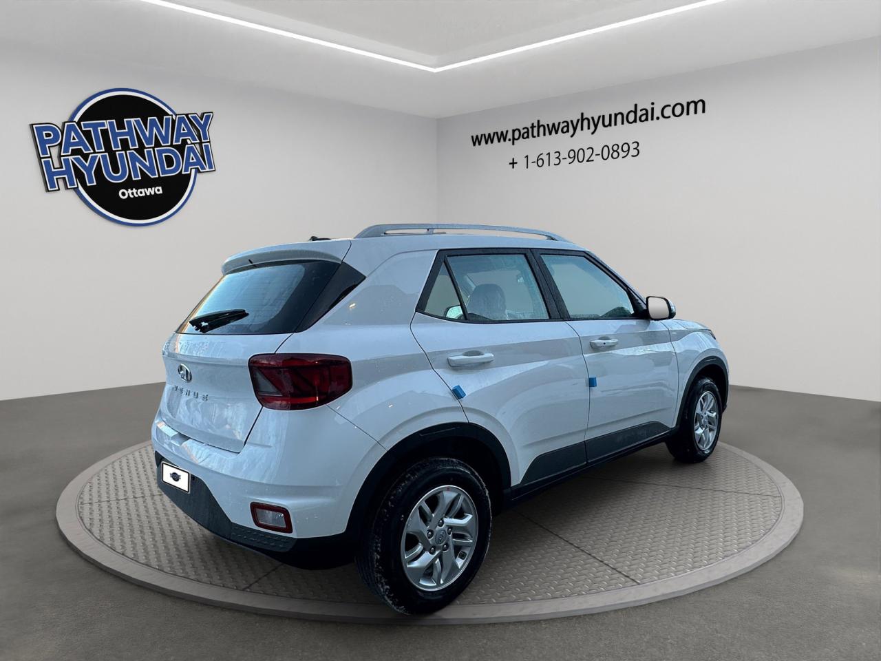 2026 Hyundai Venue PREFERRED Photo3