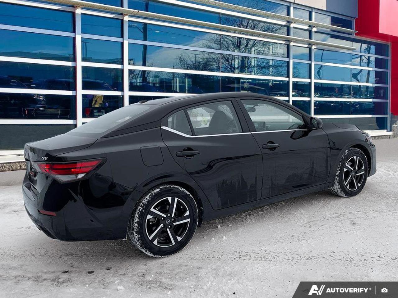 2024 Nissan Sentra SV Photo