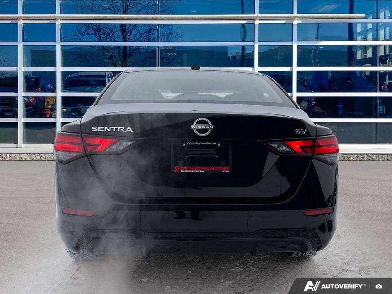 2024 Nissan Sentra SV Photo3