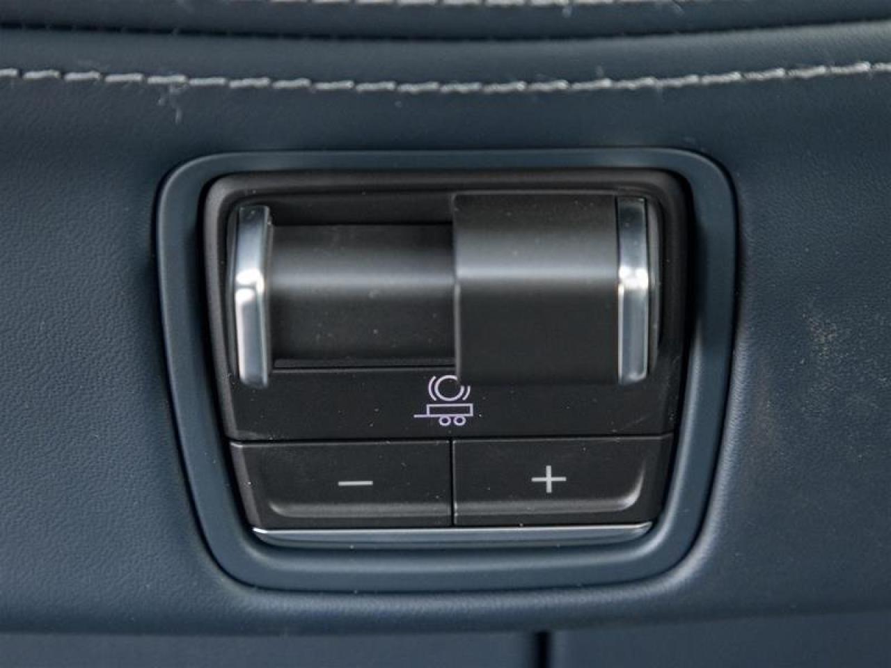 2026 Cadillac Escalade IQ Premium Luxury Photo