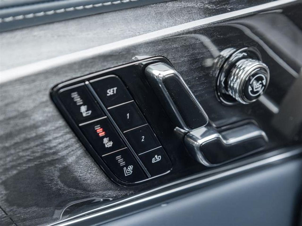 2026 Cadillac Escalade IQ Premium Luxury Photo