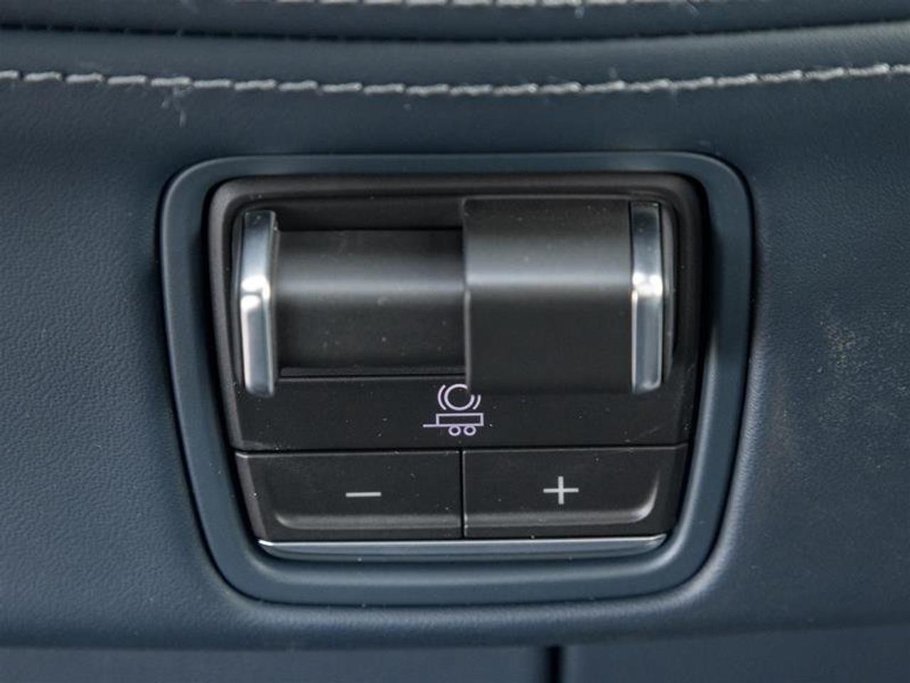 2026 Cadillac Escalade IQ Premium Luxury Photo