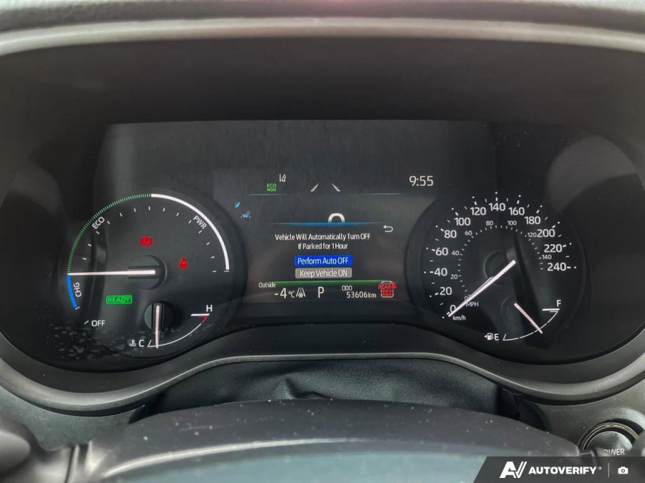 2025 Toyota Sienna XLE Photo