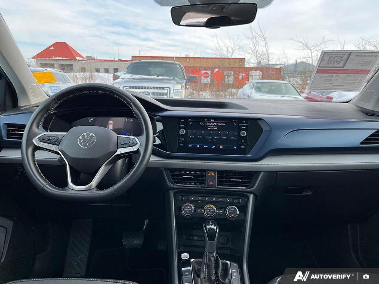 2024 Volkswagen Taos Comfortline Photo