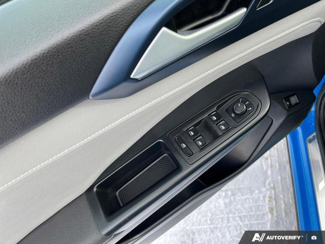 2024 Volkswagen Taos Comfortline Photo