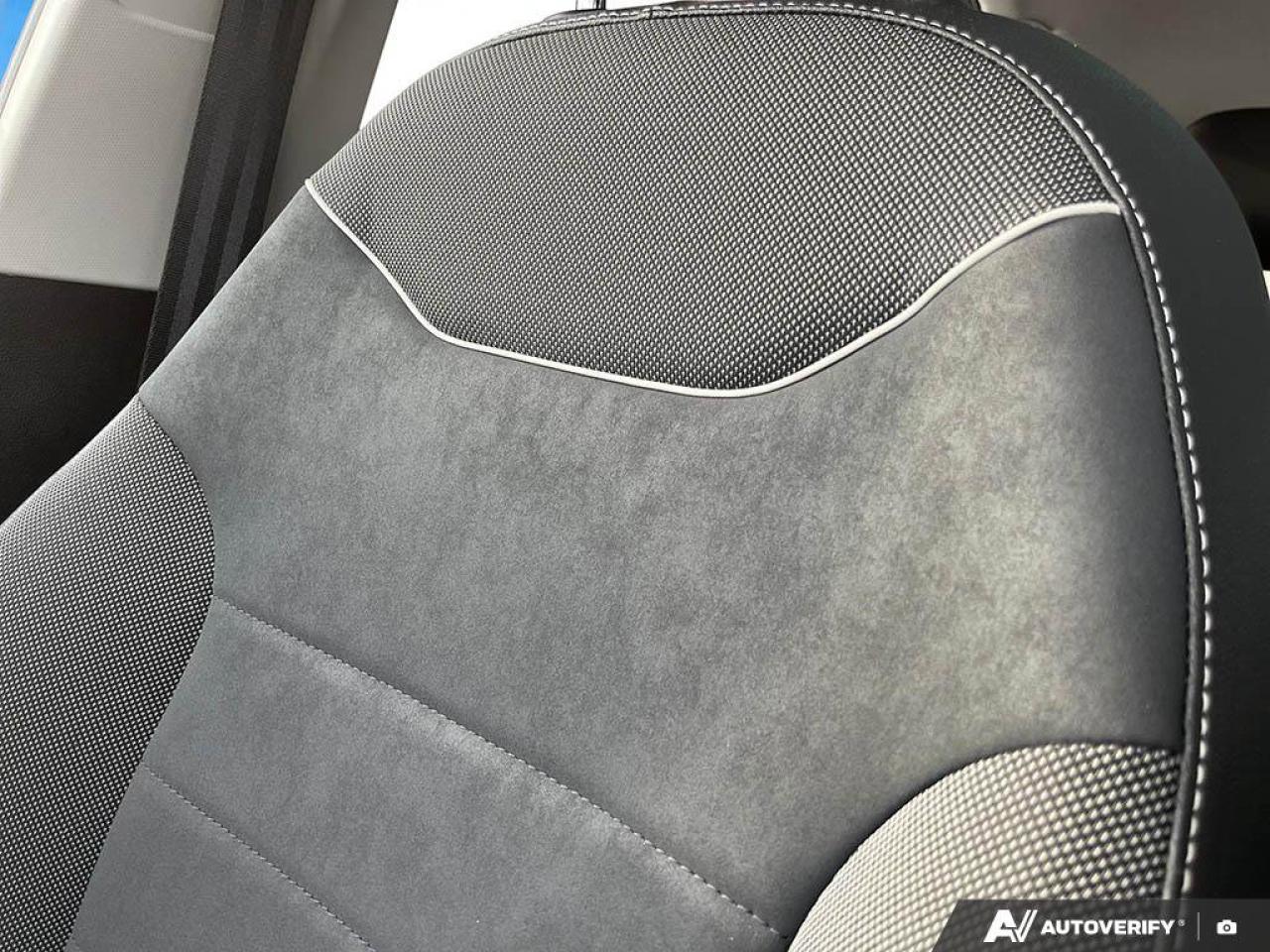 2024 Volkswagen Taos Comfortline Photo