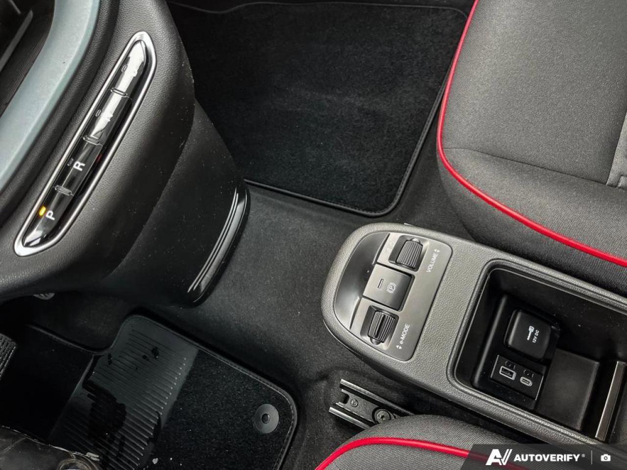 2024 Fiat 500E (RED) Edition Photo