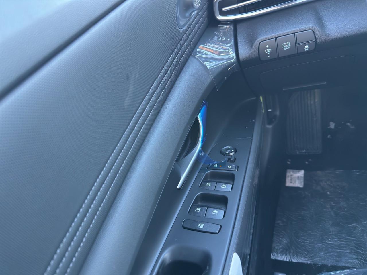 2026 Hyundai Elantra Hybrid Luxury Photo