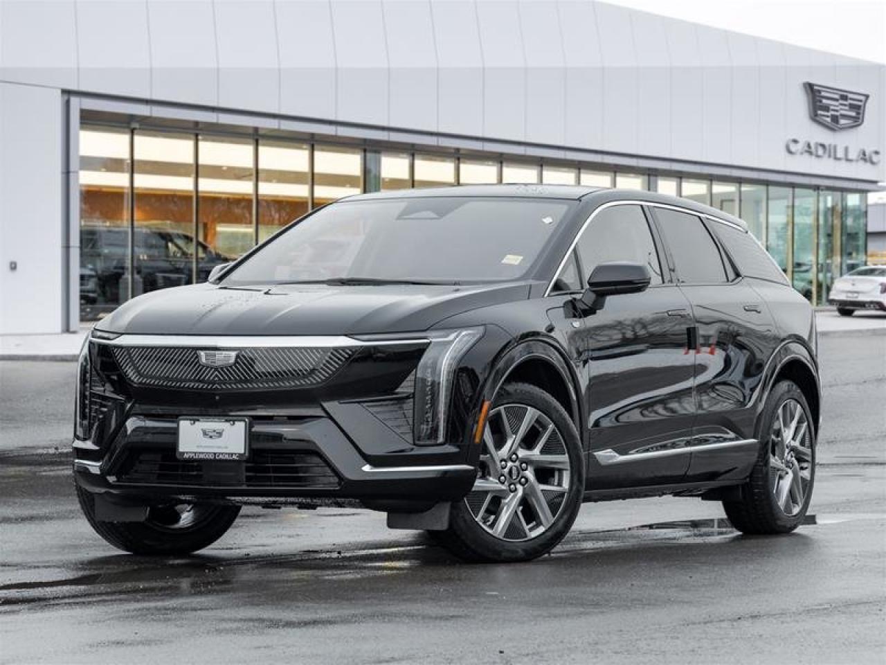 2026 Cadillac OPTIQ Luxury Photo0