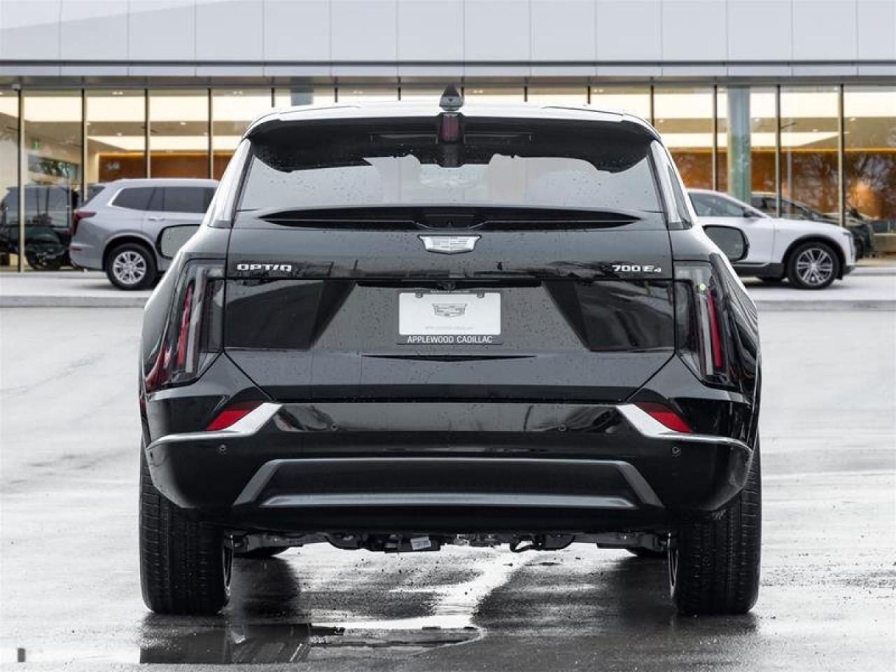 2026 Cadillac OPTIQ Luxury Photo