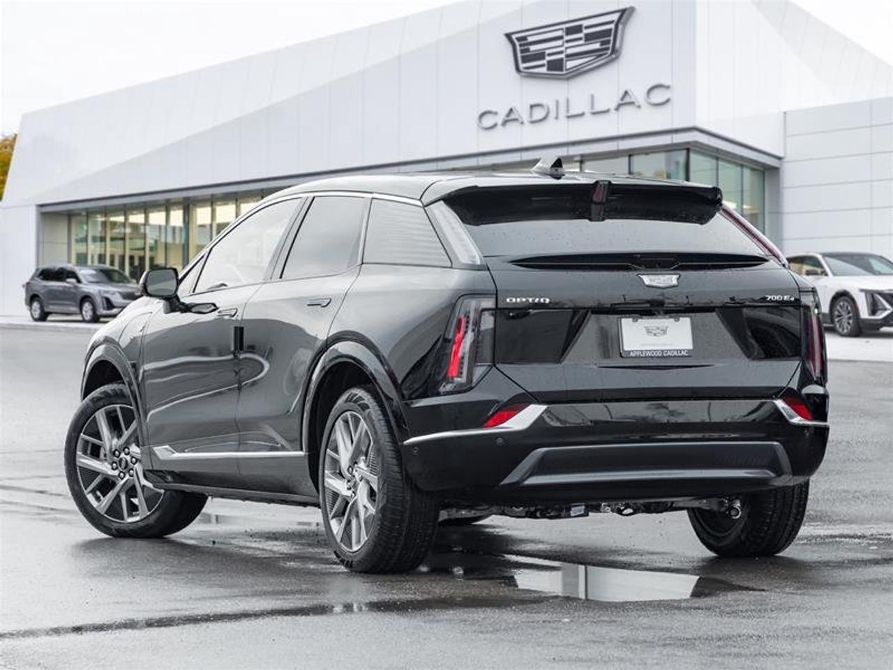 2026 Cadillac OPTIQ Luxury Photo