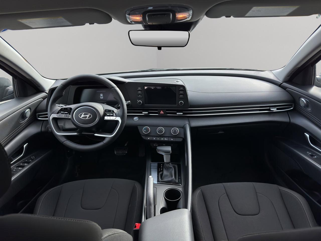 2026 Hyundai Elantra Preferred Photo