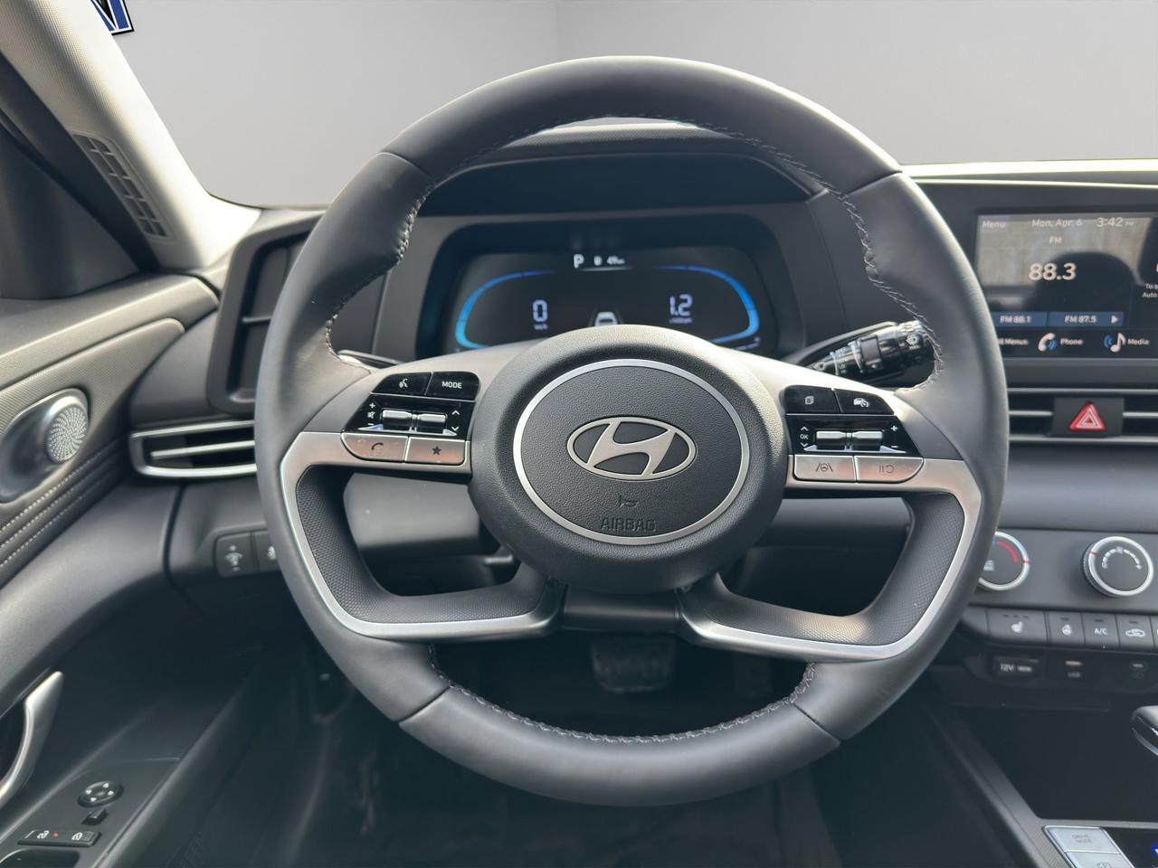 2026 Hyundai Elantra Preferred Photo