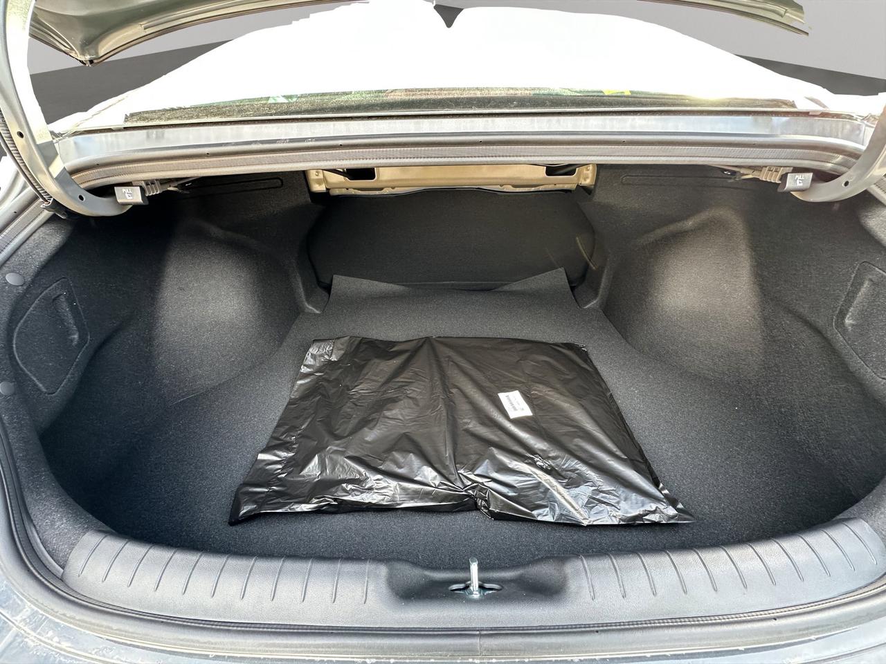 2026 Hyundai Elantra Preferred Photo