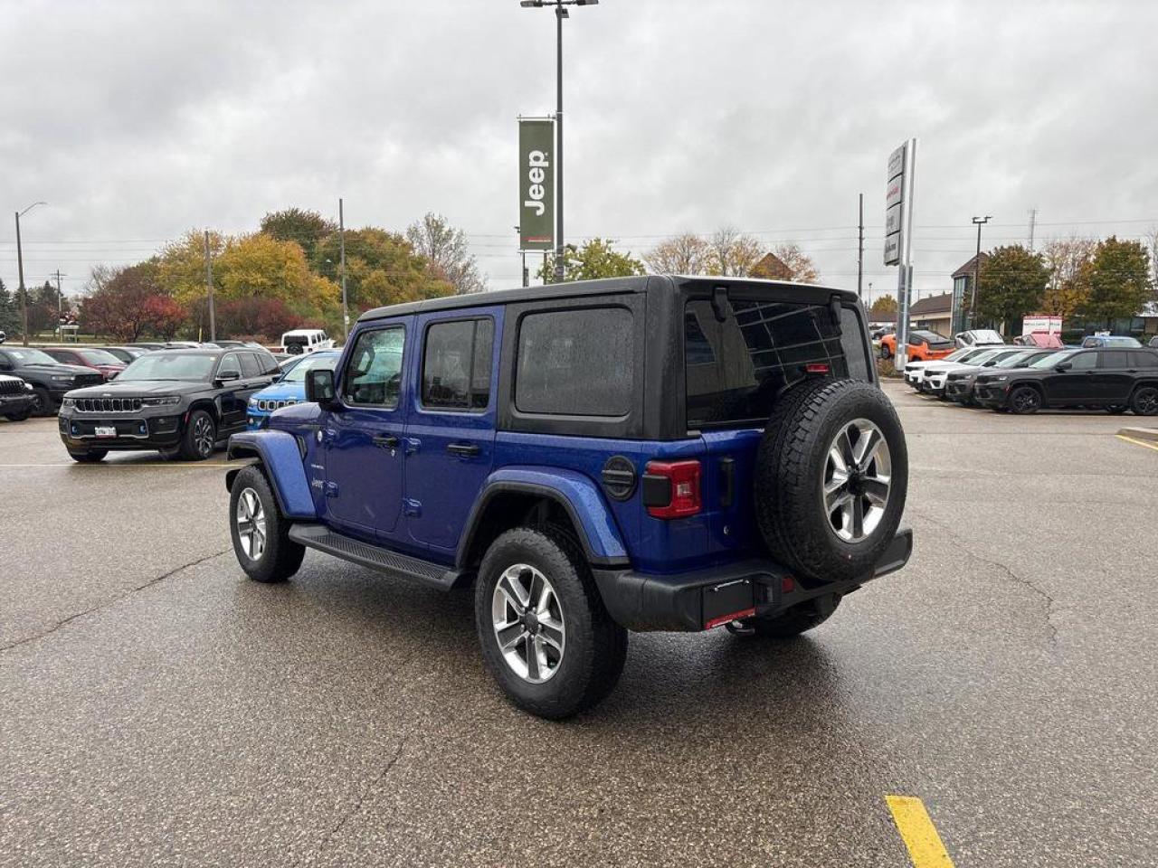 2019 Jeep WRANGLER UNLIMITED Sahara | Nav | Apple Carplay | Trailer Tow Pkg. | Photo3