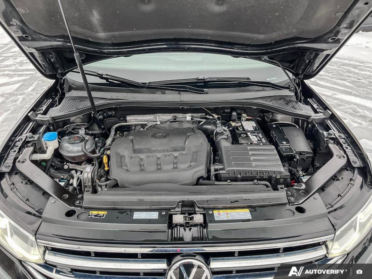 2024 Volkswagen Tiguan Highline R-line Photo