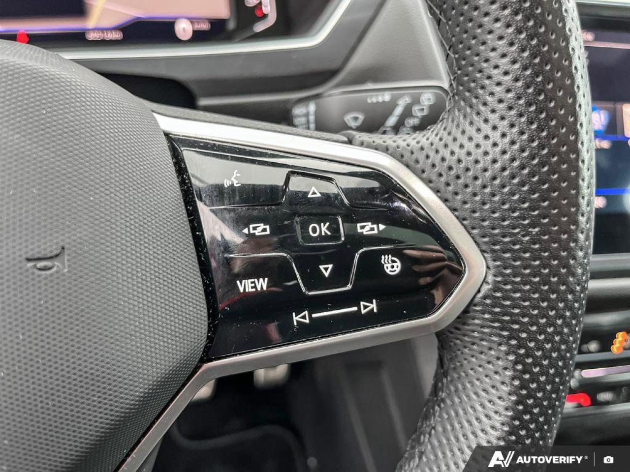 2024 Volkswagen Tiguan Highline R-line Photo